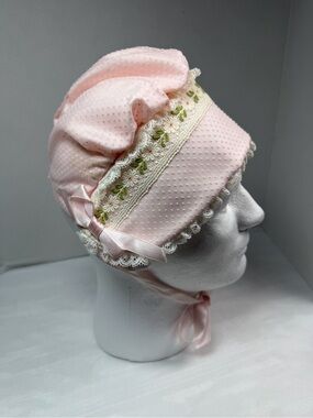 Bonnet Baby Toddler Bonnet Light Pink With Flowers Tuffed Back Vintage 1980s